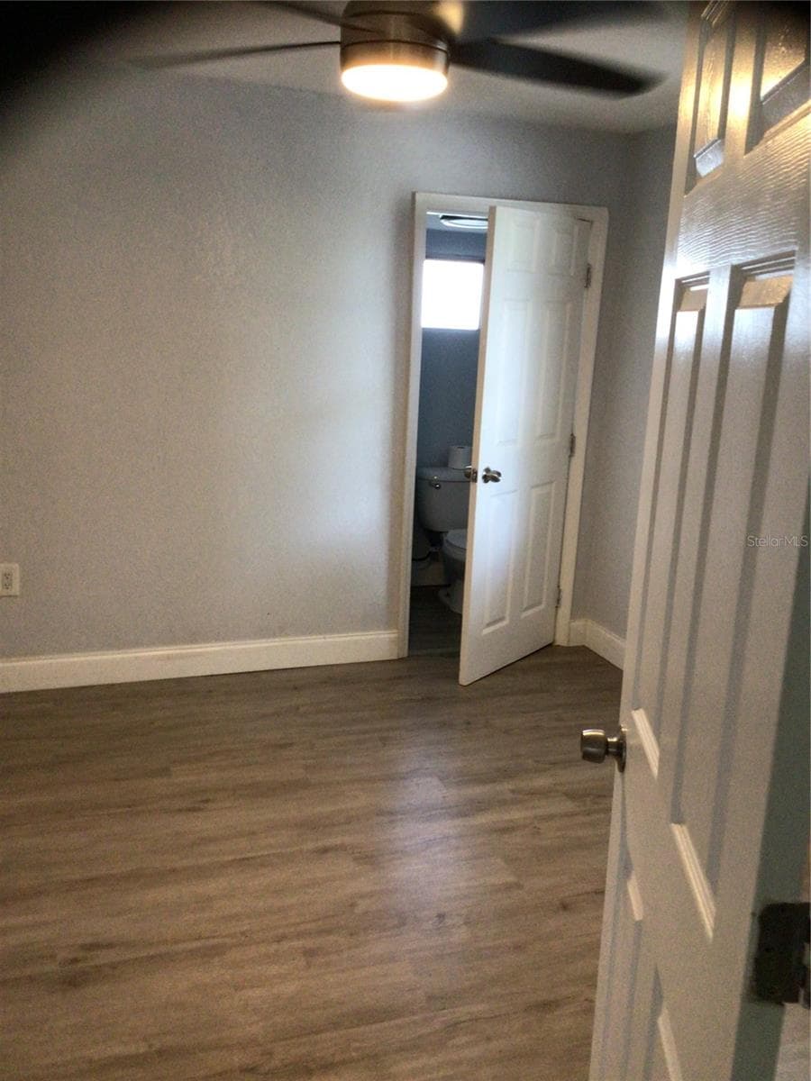 1010 DAKOTA AVENUE — photo 12 of 25