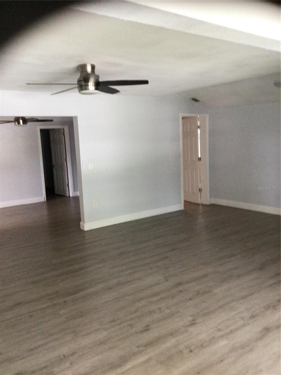 1010 DAKOTA AVENUE — photo 19 of 25
