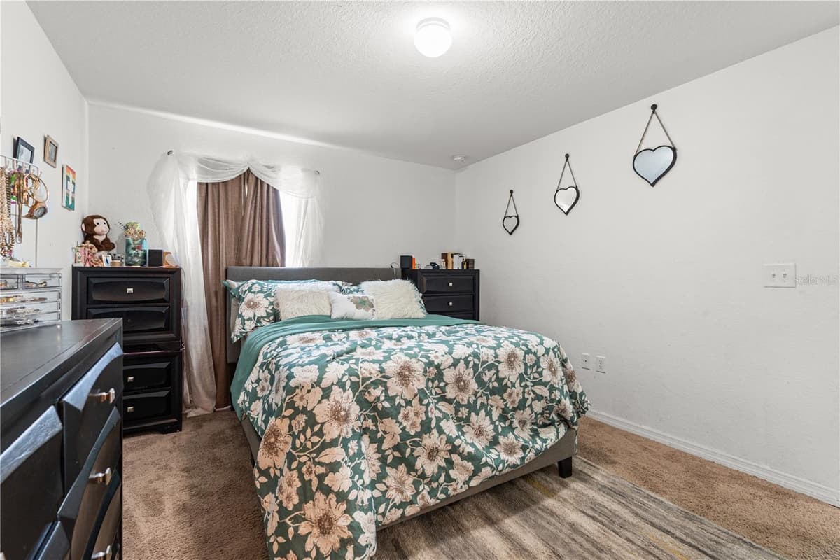 5906 ESCALON DRIVE — photo 28 of 33