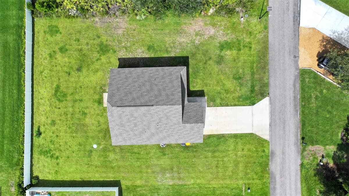 5906 ESCALON DRIVE — photo 13 of 33