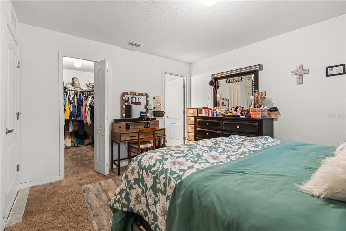 5906 ESCALON DRIVE — photo 29 of 33