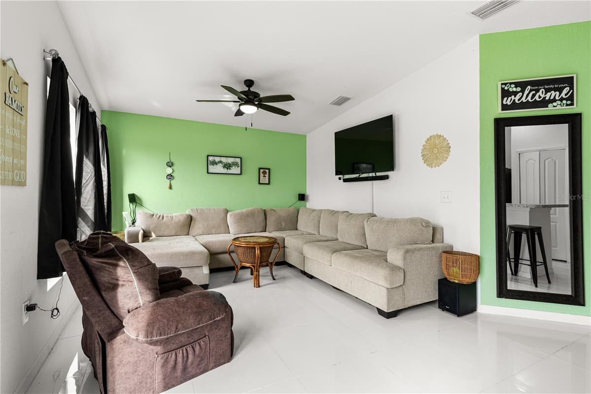 5906 ESCALON DRIVE — photo 15 of 33