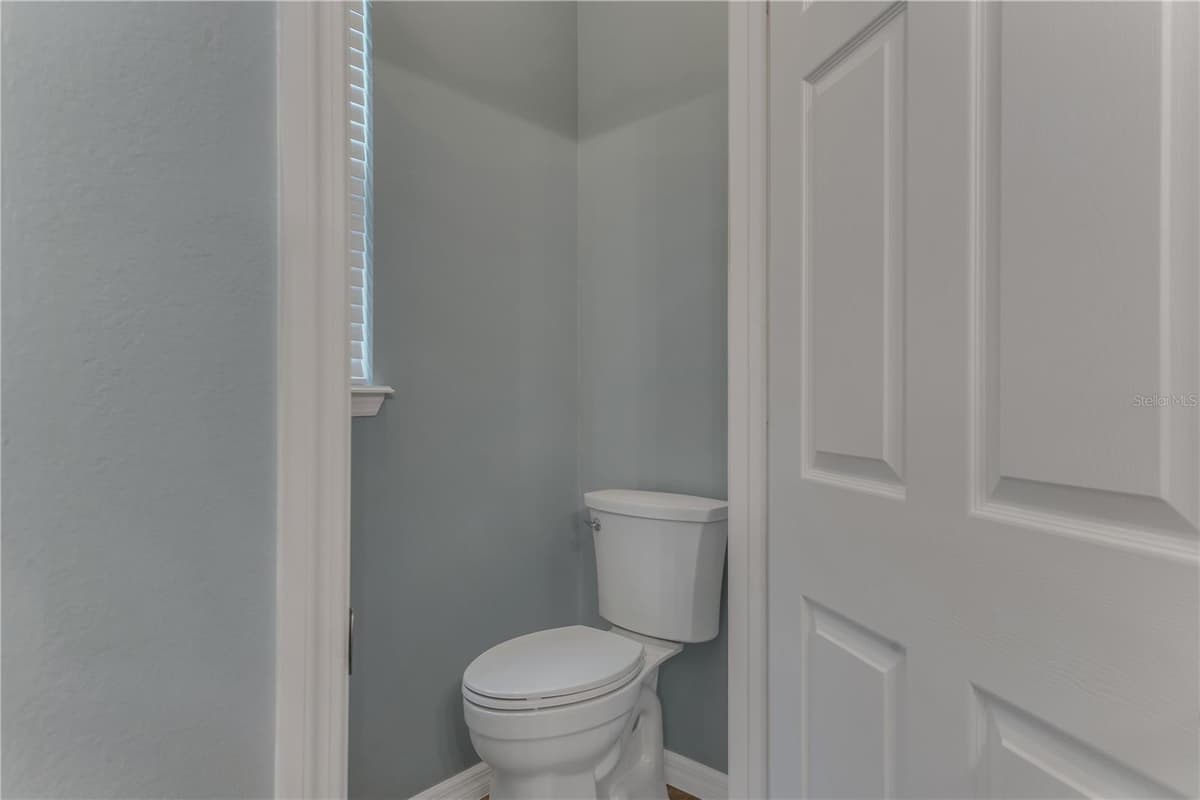 14567 CEDAR HILL DRIVE — photo 30 of 73
