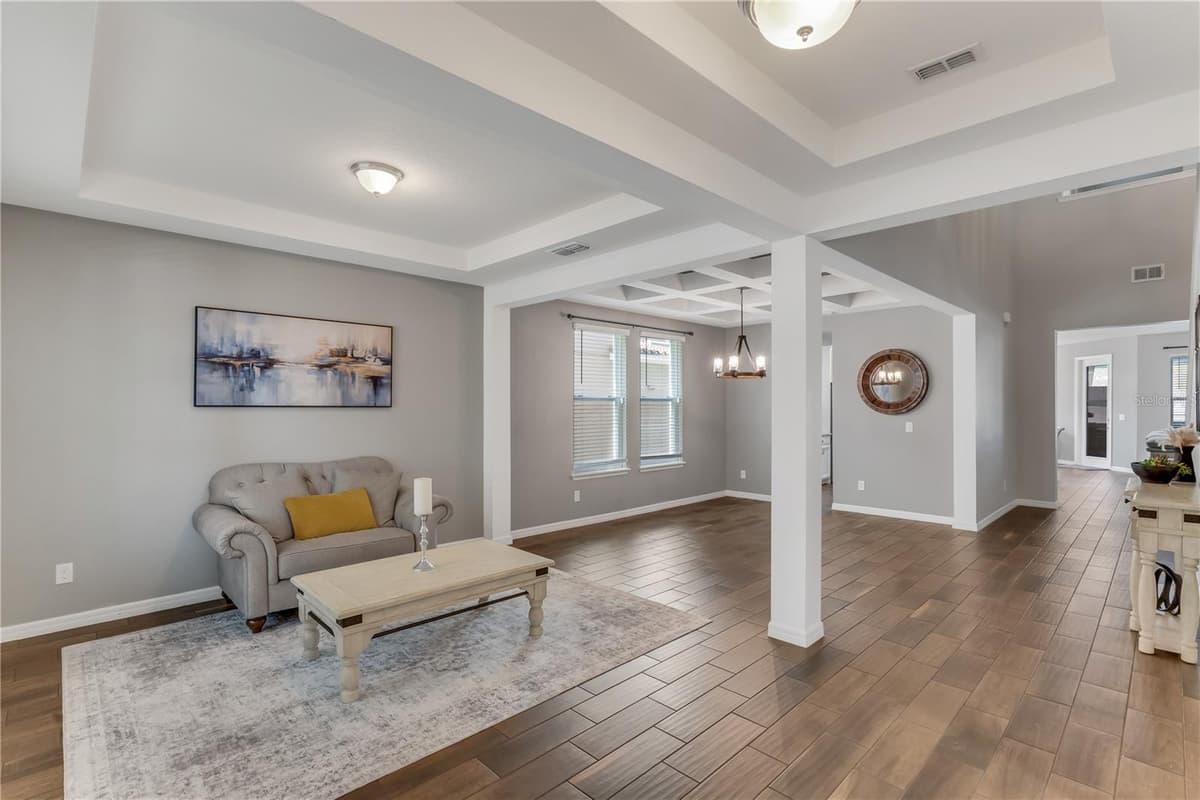 14567 CEDAR HILL DRIVE — photo 9 of 73