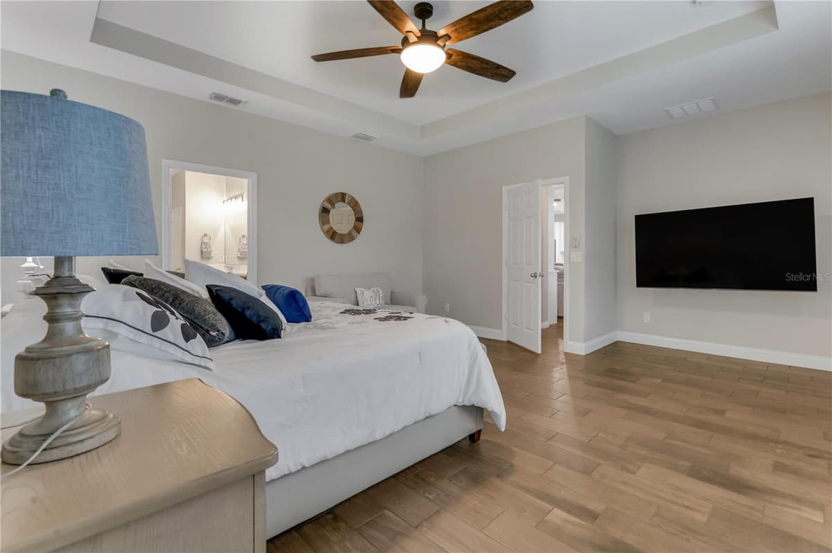 14567 CEDAR HILL DRIVE — photo 26 of 73
