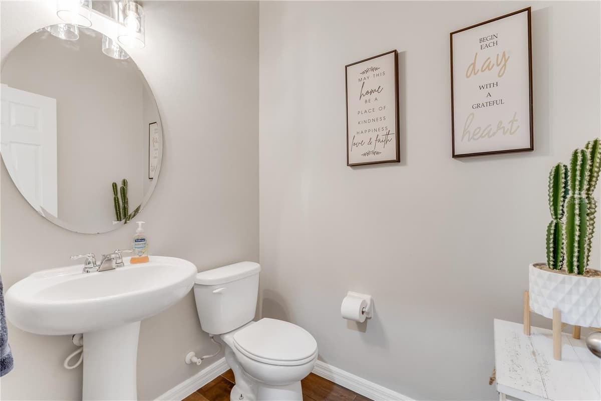 14567 CEDAR HILL DRIVE — photo 13 of 73