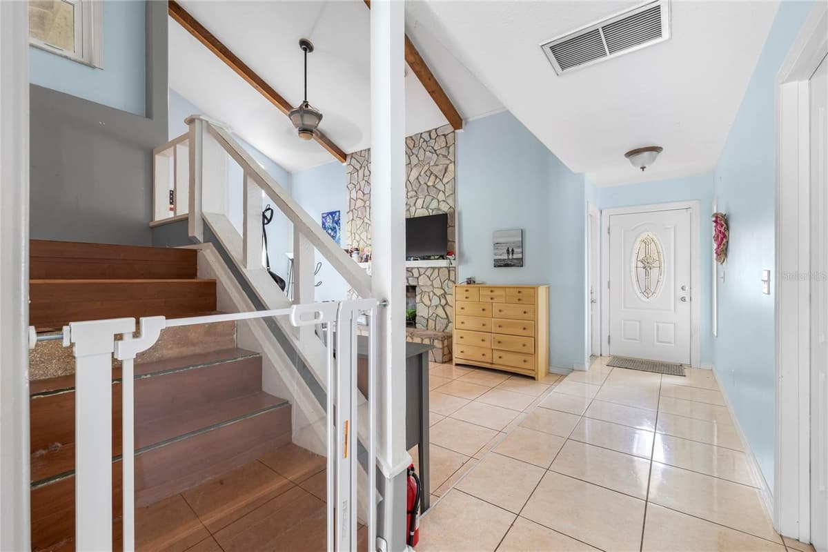 5105 FIVE ACRE ROAD — photo 6 of 42