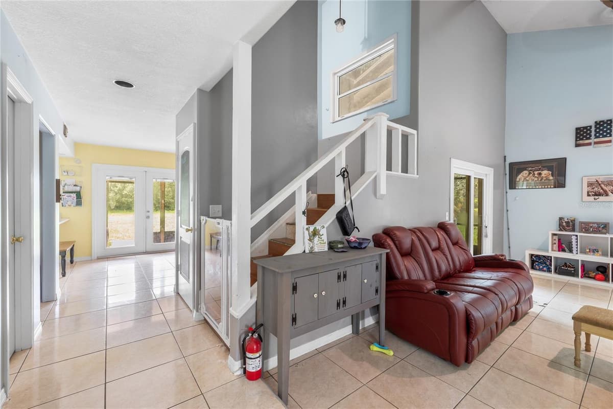 5105 FIVE ACRE ROAD — photo 5 of 42