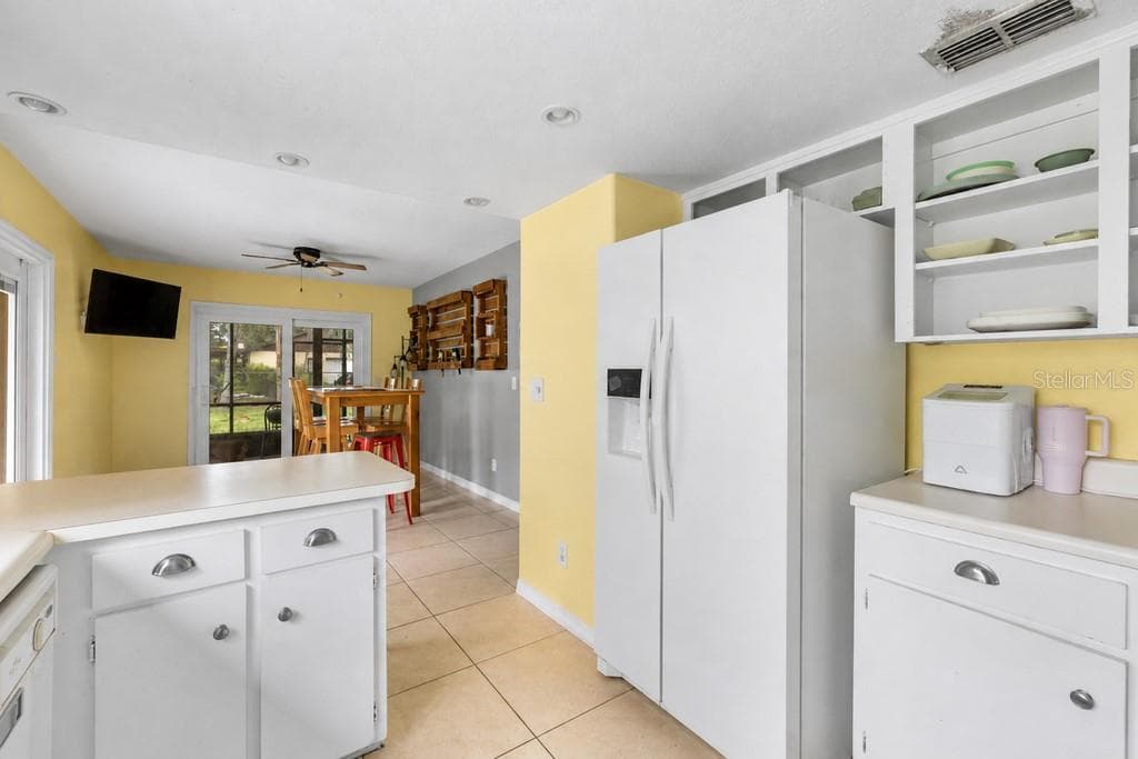 5105 FIVE ACRE ROAD — photo 12 of 42