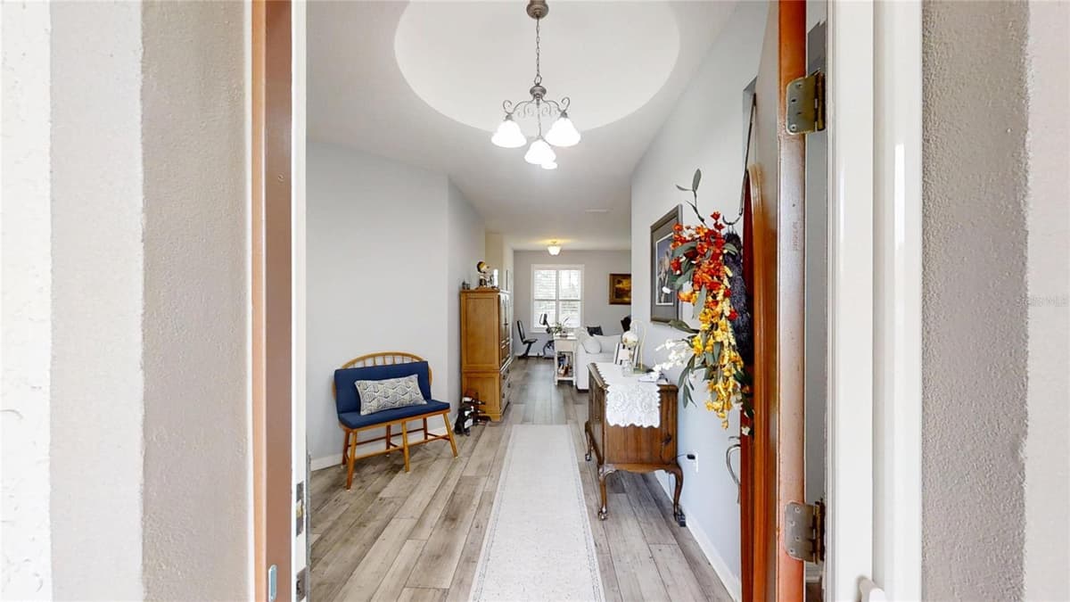 8565 82ND TERRACE — photo 8 of 47