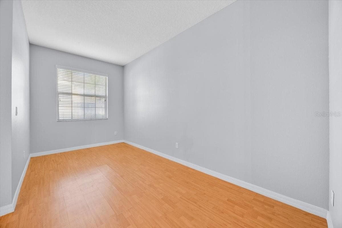 7509 PELLHAM WAY — photo 12 of 36