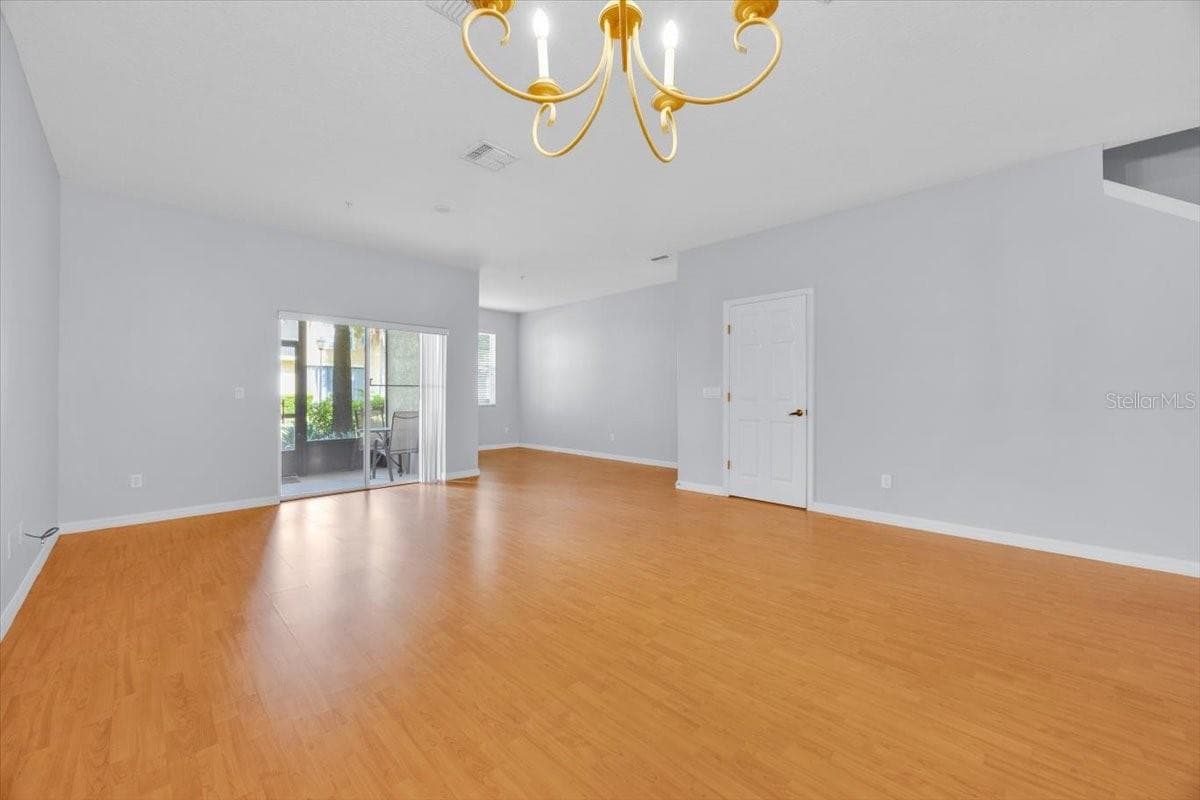 7509 PELLHAM WAY — photo 10 of 36