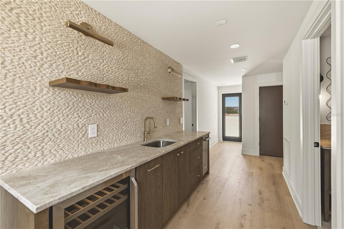 130 ADRIATIC AVENUE — photo 63 of 89