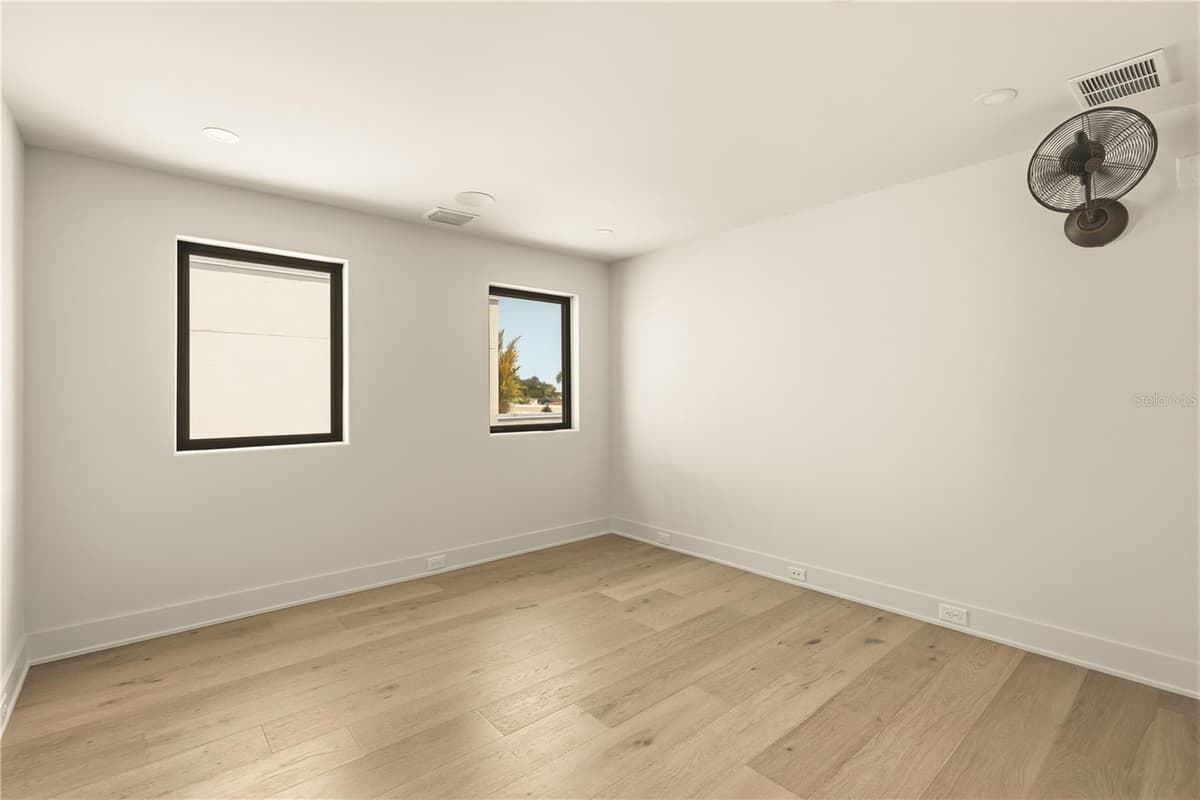 130 ADRIATIC AVENUE — photo 67 of 89