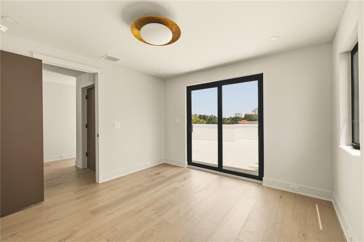 130 ADRIATIC AVENUE — photo 69 of 89