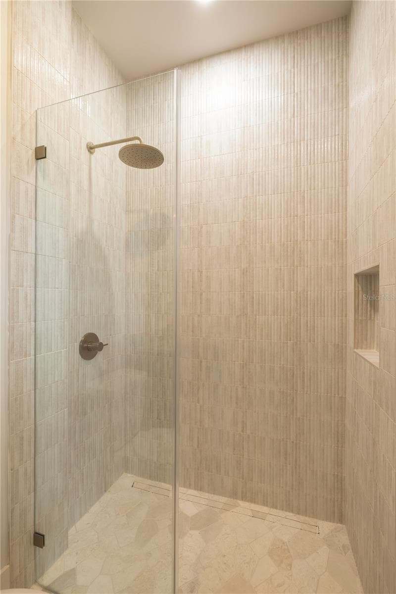 130 ADRIATIC AVENUE — photo 55 of 89