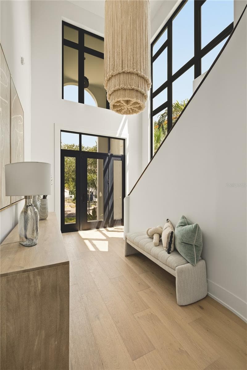 130 ADRIATIC AVENUE — photo 5 of 89