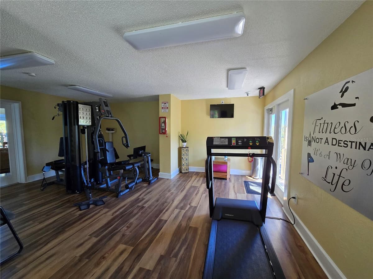 1401 PALMETTO AVENUE — photo 25 of 26
