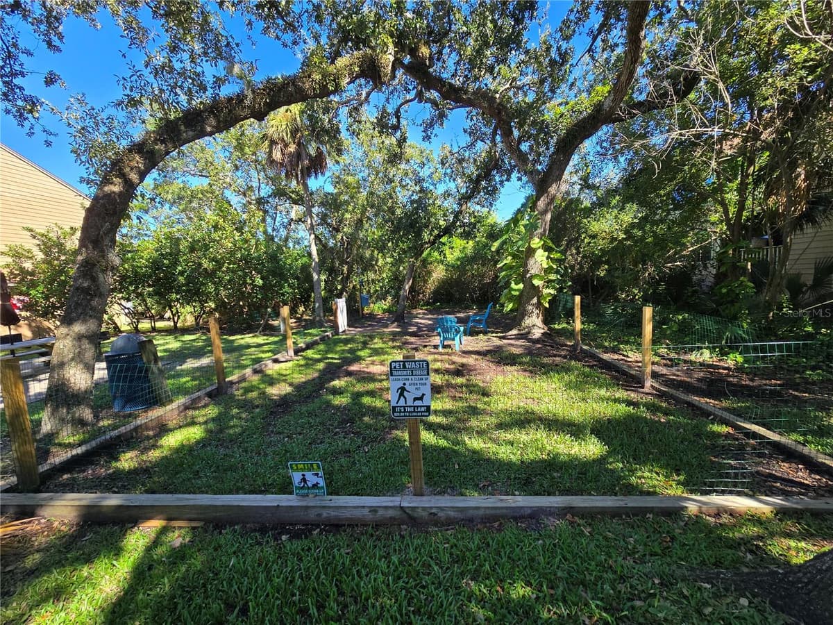 1401 PALMETTO AVENUE — photo 18 of 26