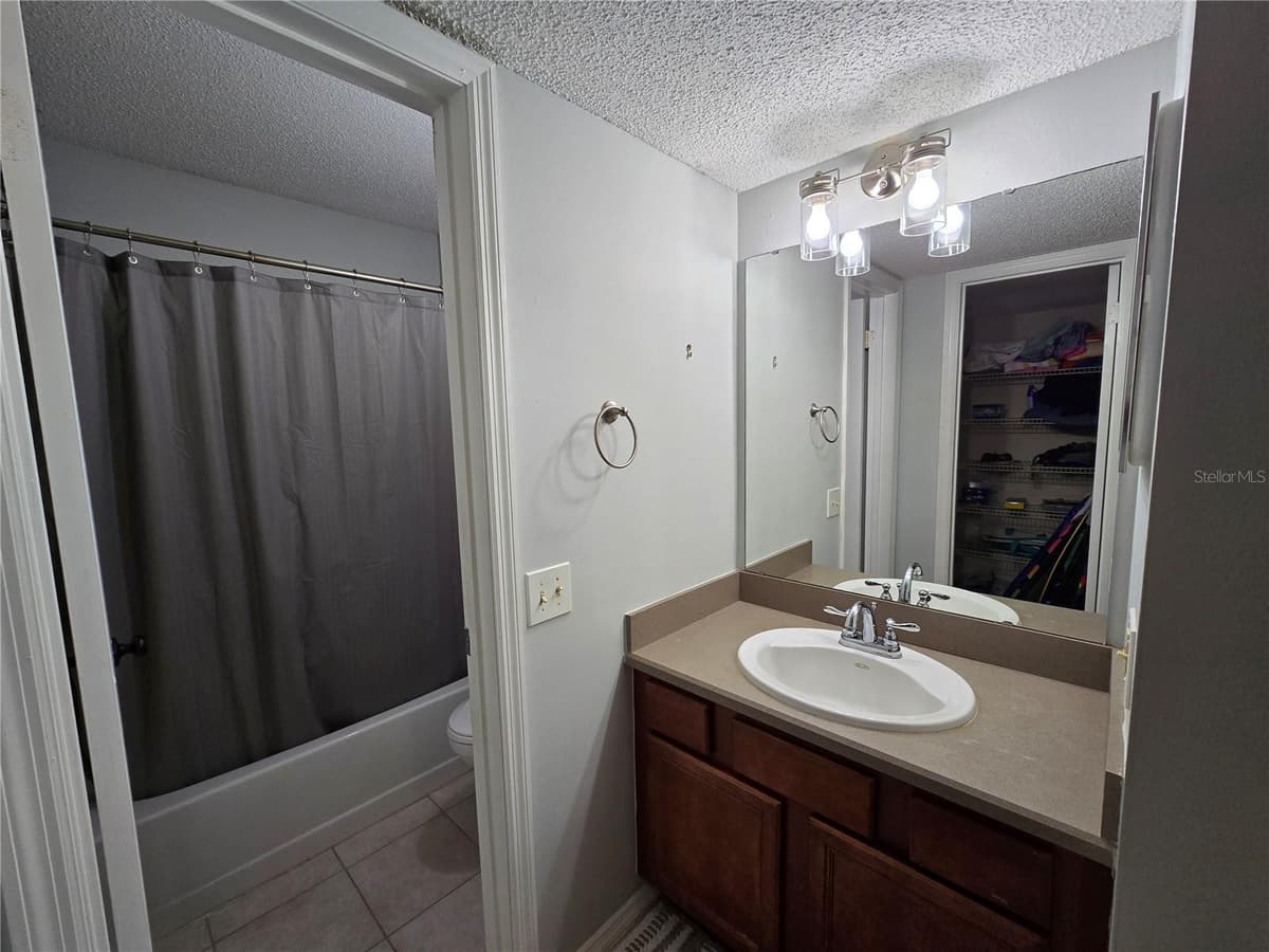 1401 PALMETTO AVENUE — photo 9 of 26