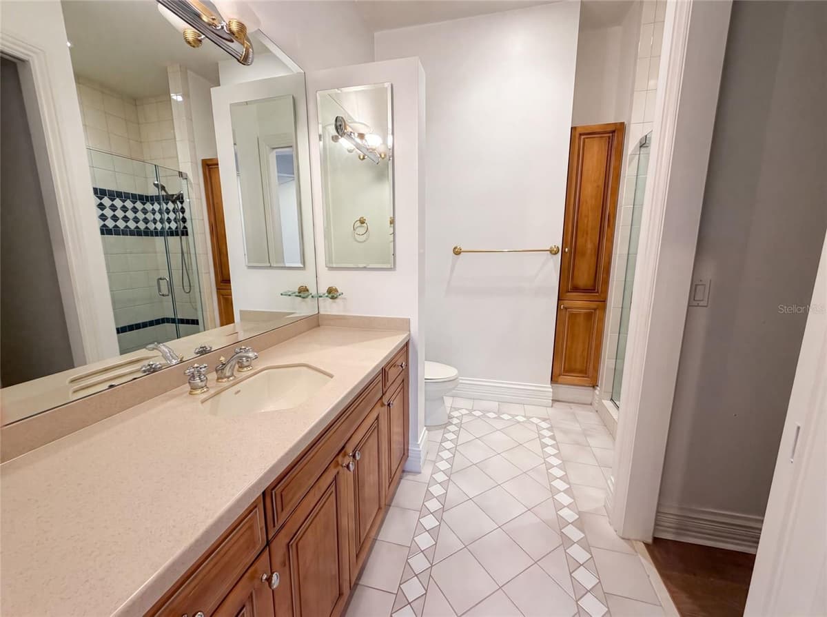 4407 DALE AVENUE — photo 36 of 55