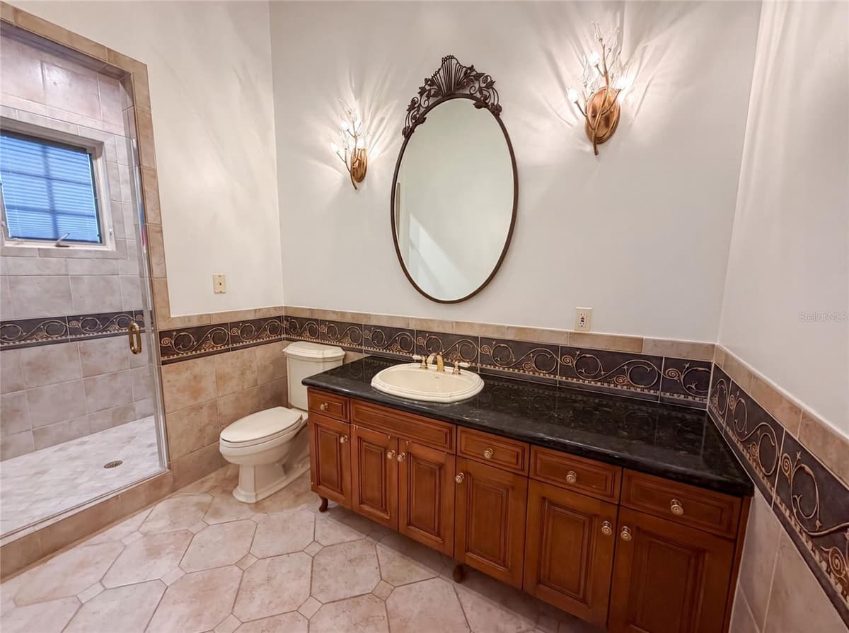 4407 DALE AVENUE — photo 32 of 55
