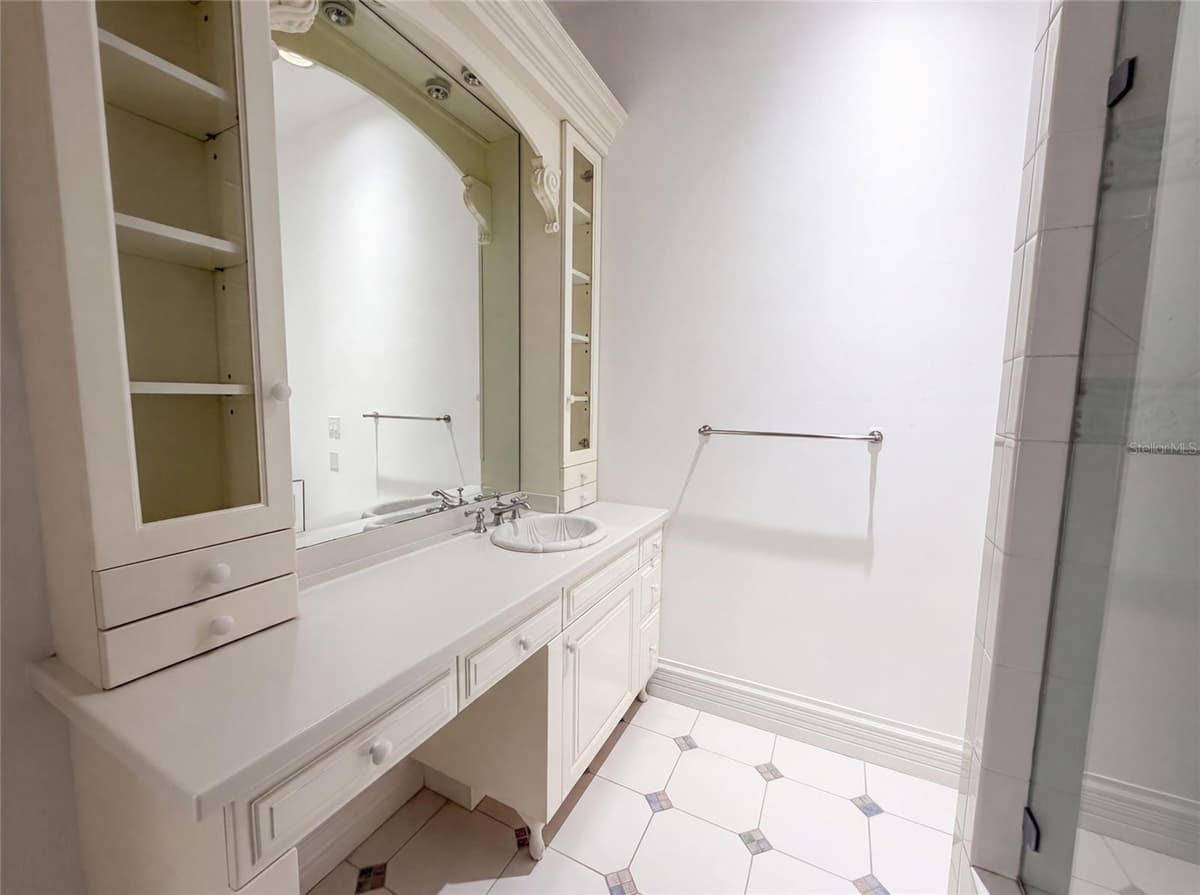 4407 DALE AVENUE — photo 39 of 55