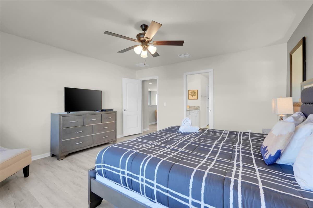 2440 TANGIER DRIVE — photo 34 of 53