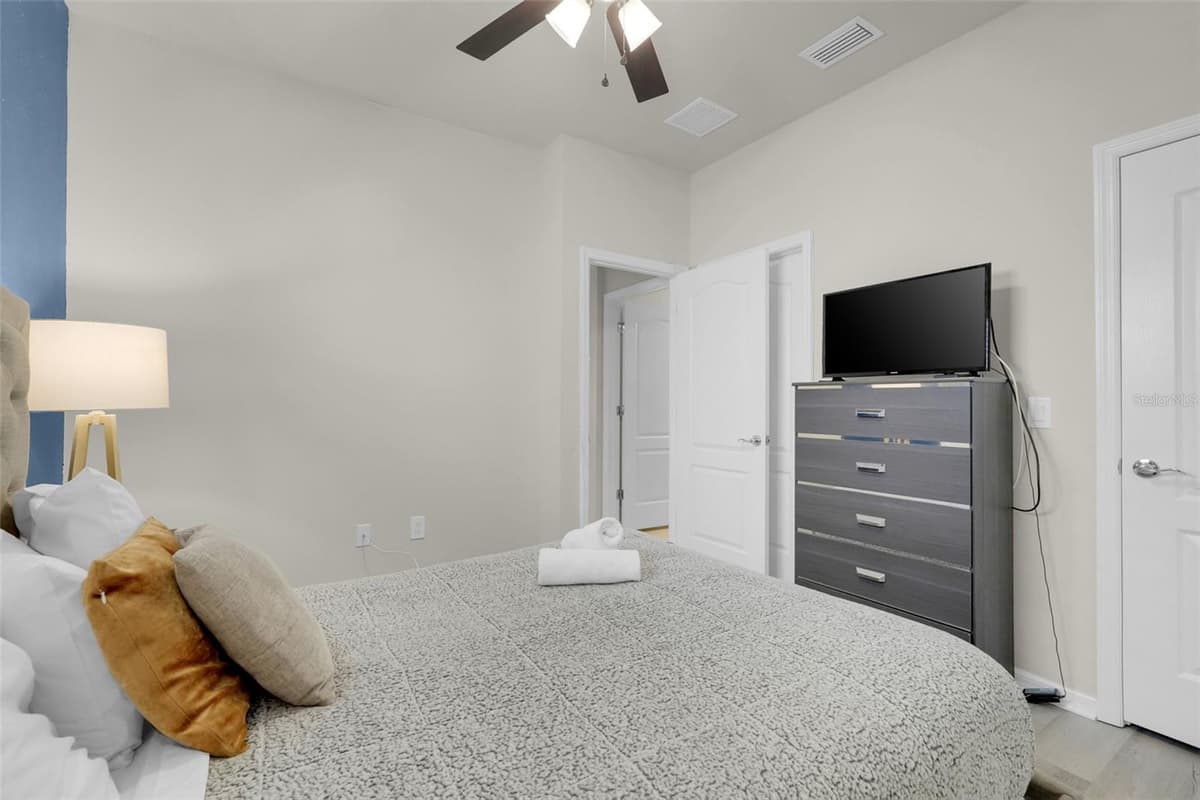 2440 TANGIER DRIVE — photo 19 of 53
