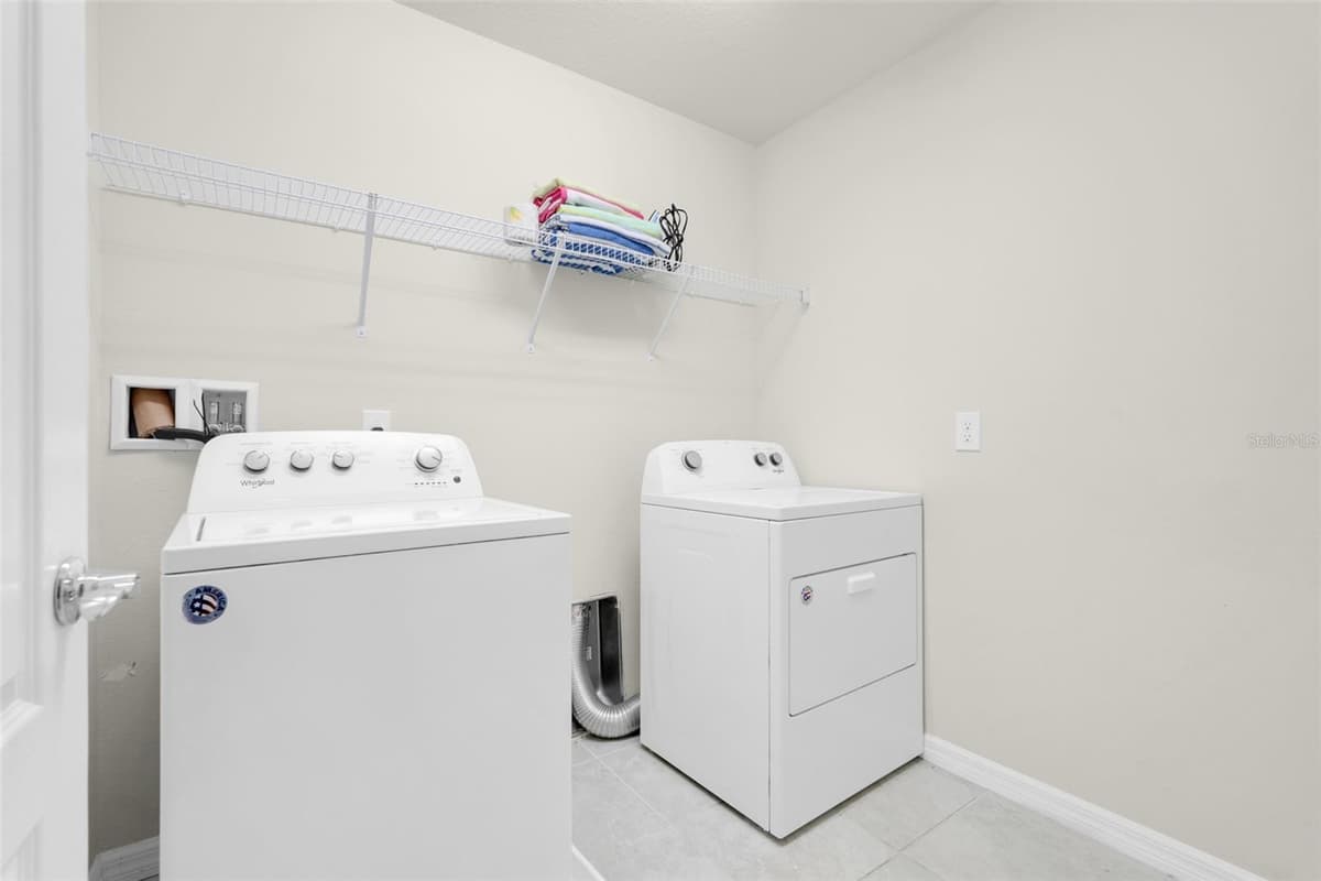 2440 TANGIER DRIVE — photo 16 of 53