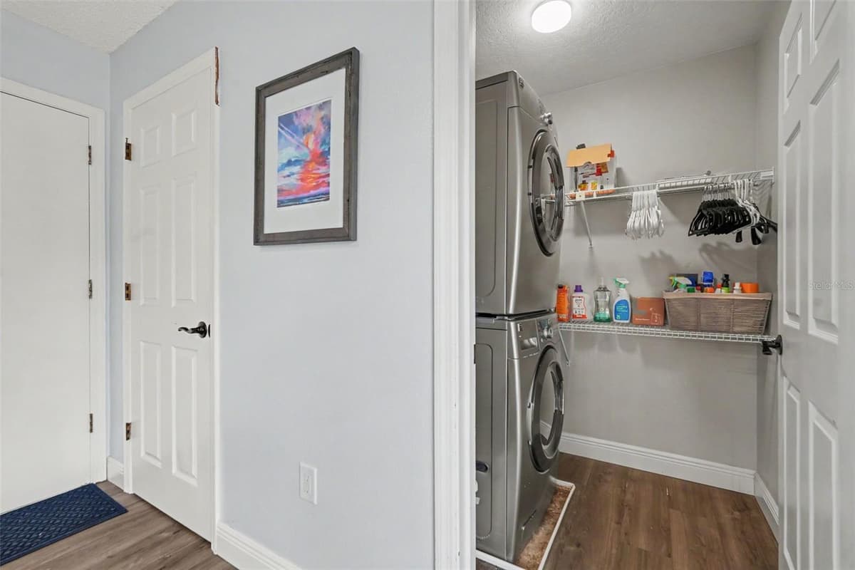 736 SANDY CREEK DRIVE — photo 21 of 26