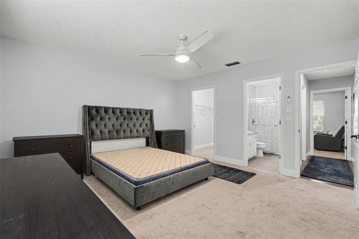 736 SANDY CREEK DRIVE — photo 13 of 26