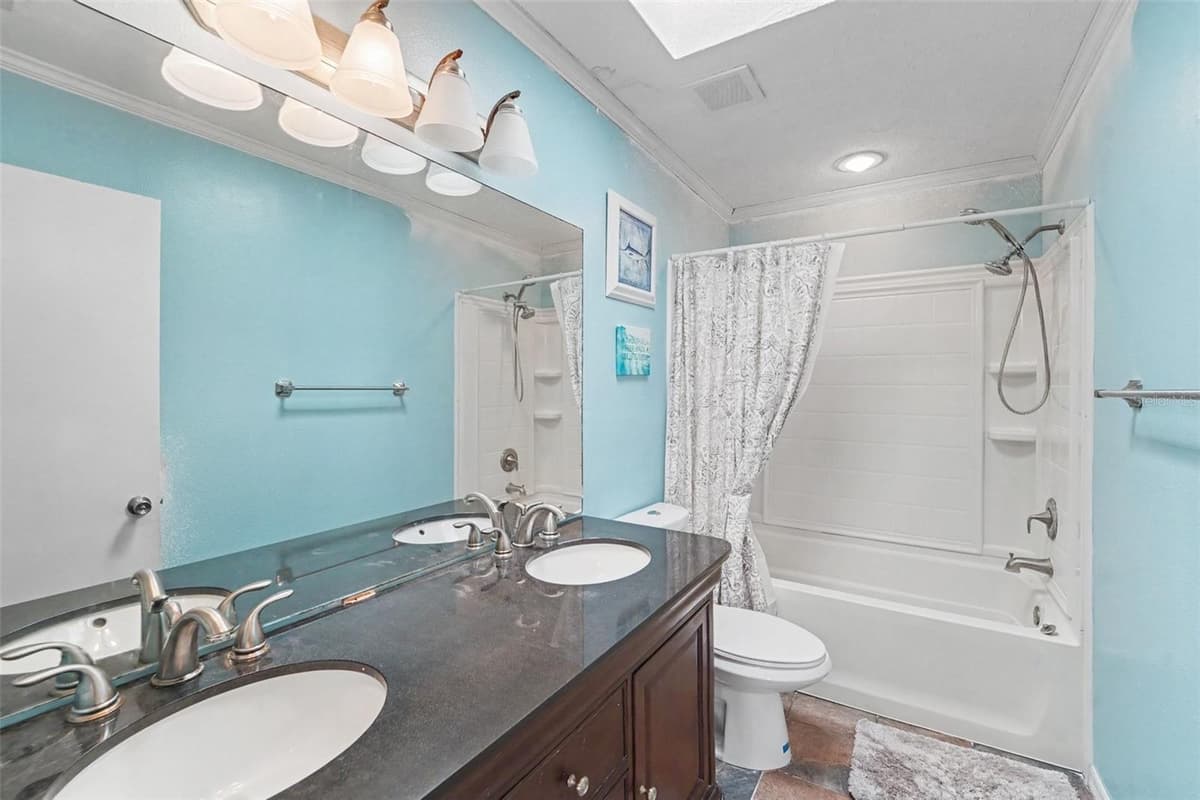 5422 FOLEY SQUARE — photo 21 of 25