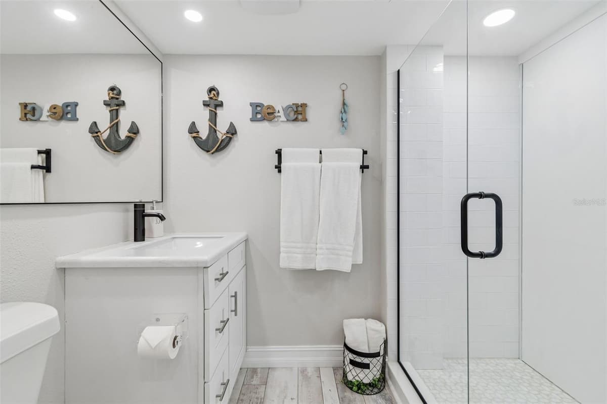 644 ISLAND WAY — photo 36 of 61