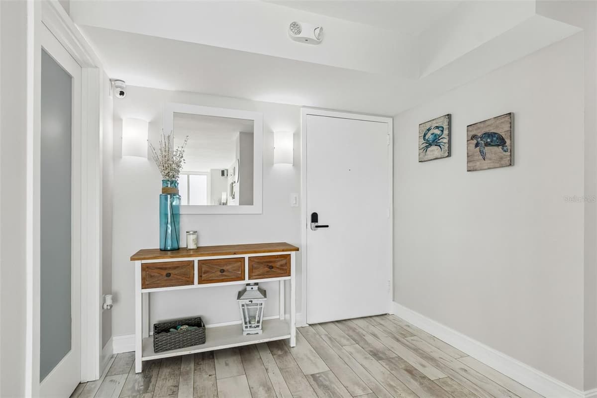 644 ISLAND WAY — photo 13 of 61