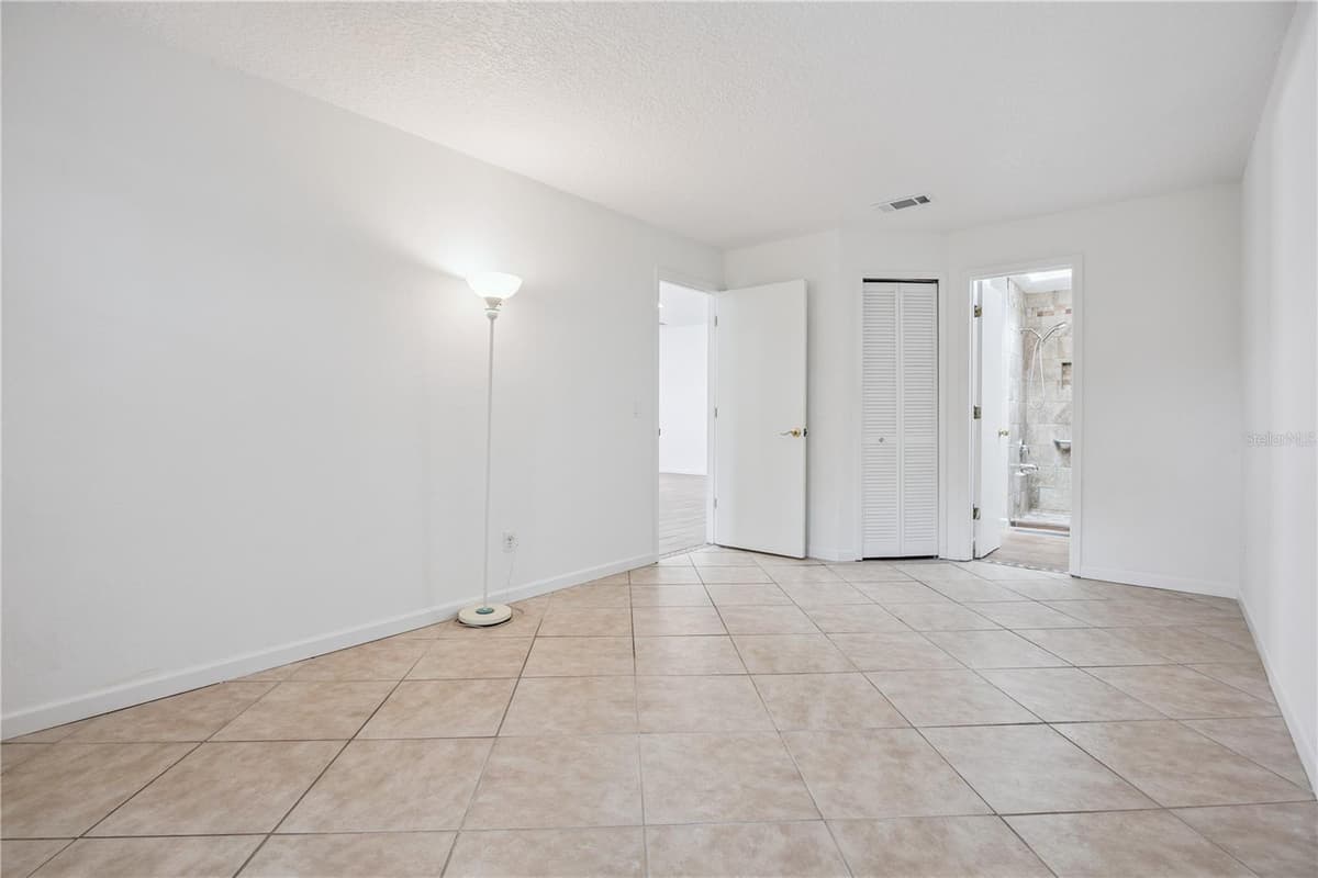 1256 PIN OAK DRIVE — photo 33 of 44