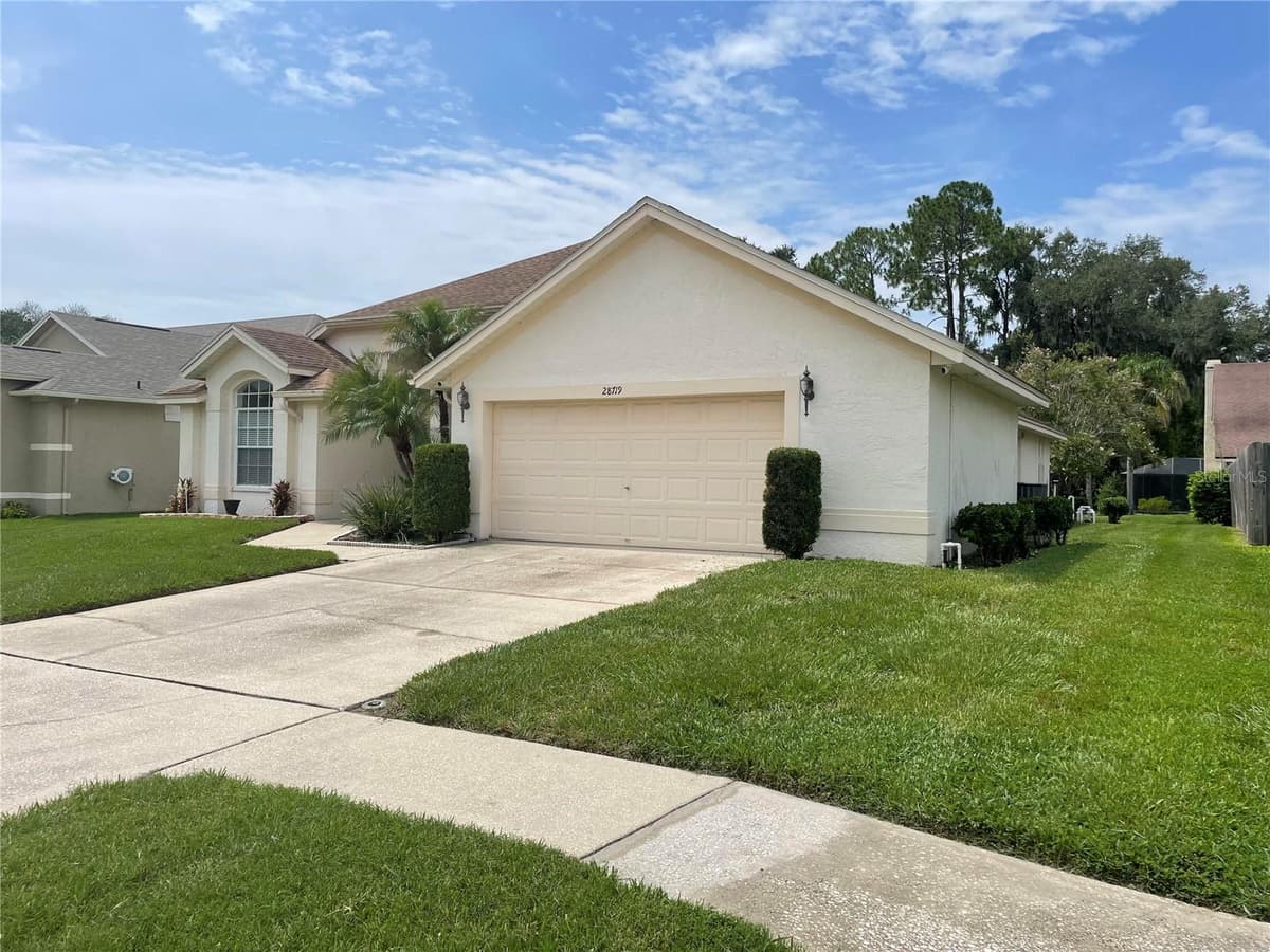 28719 RALEIGH PLACE — photo 3 of 15