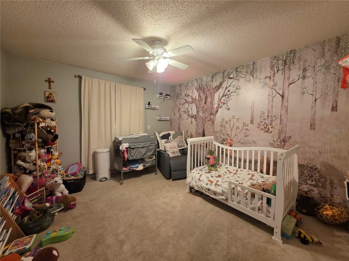 1040 VILLAGE GREEN ROAD — photo 18 of 36