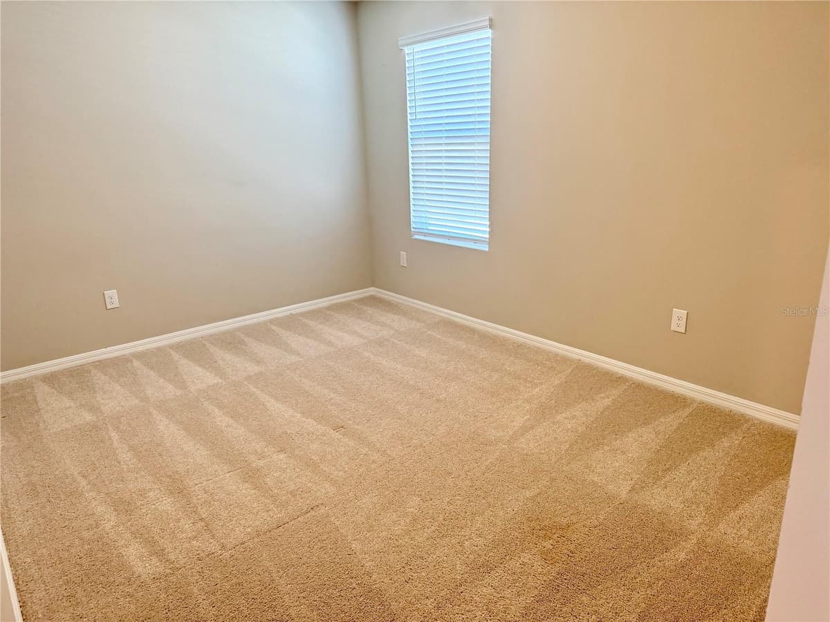 10062 DAYBREAK GLEN — photo 28 of 40