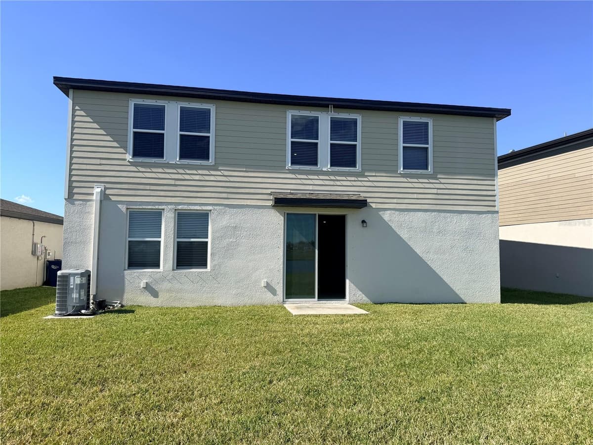 10062 DAYBREAK GLEN — photo 9 of 40