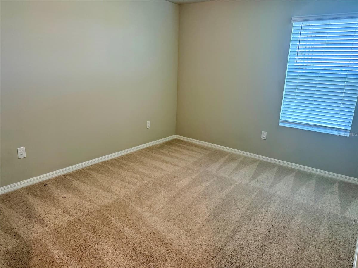 10062 DAYBREAK GLEN — photo 25 of 40