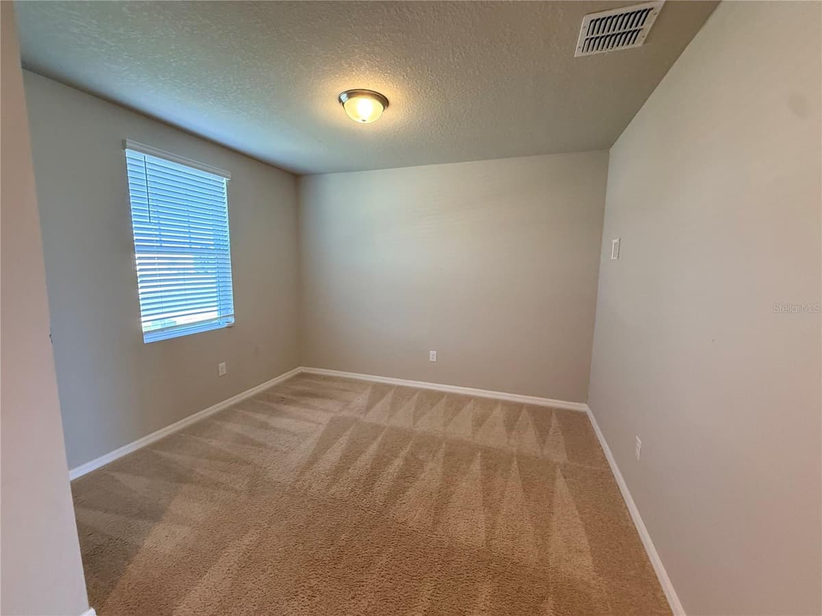 10062 DAYBREAK GLEN — photo 7 of 40