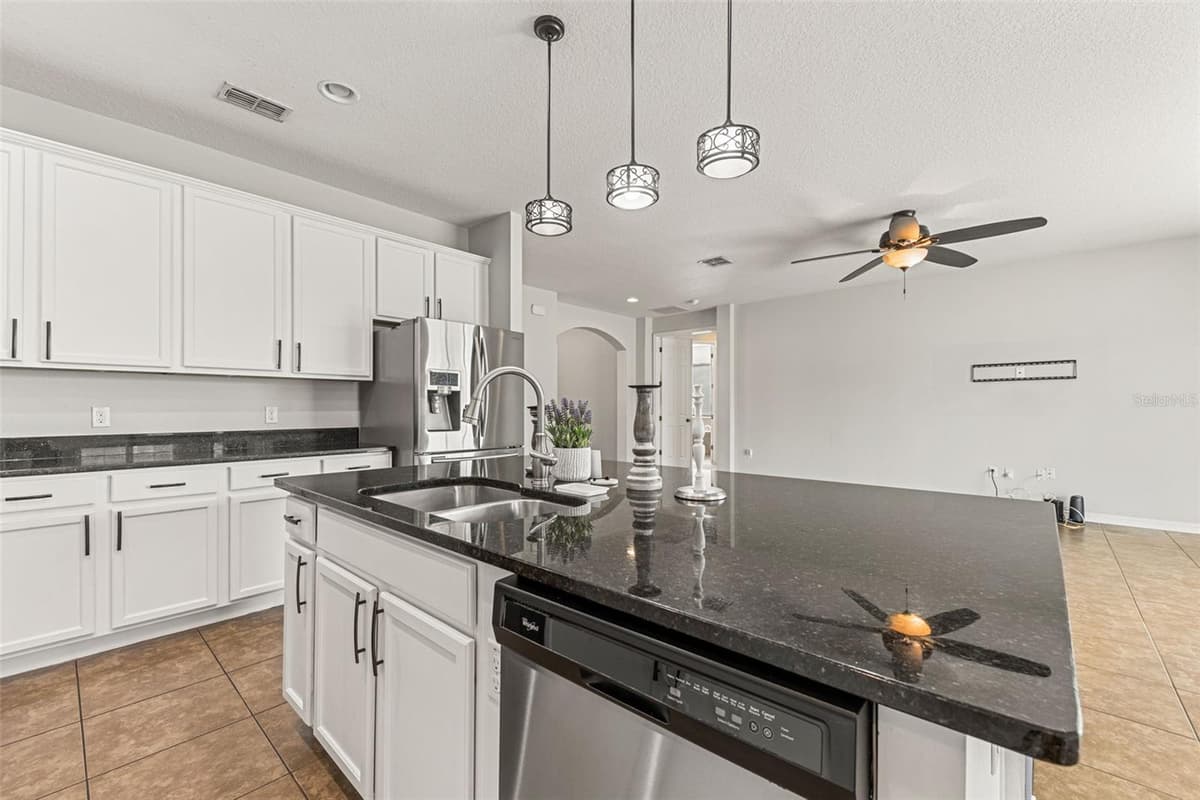 2100 MISTY GLEN DRIVE — photo 25 of 55
