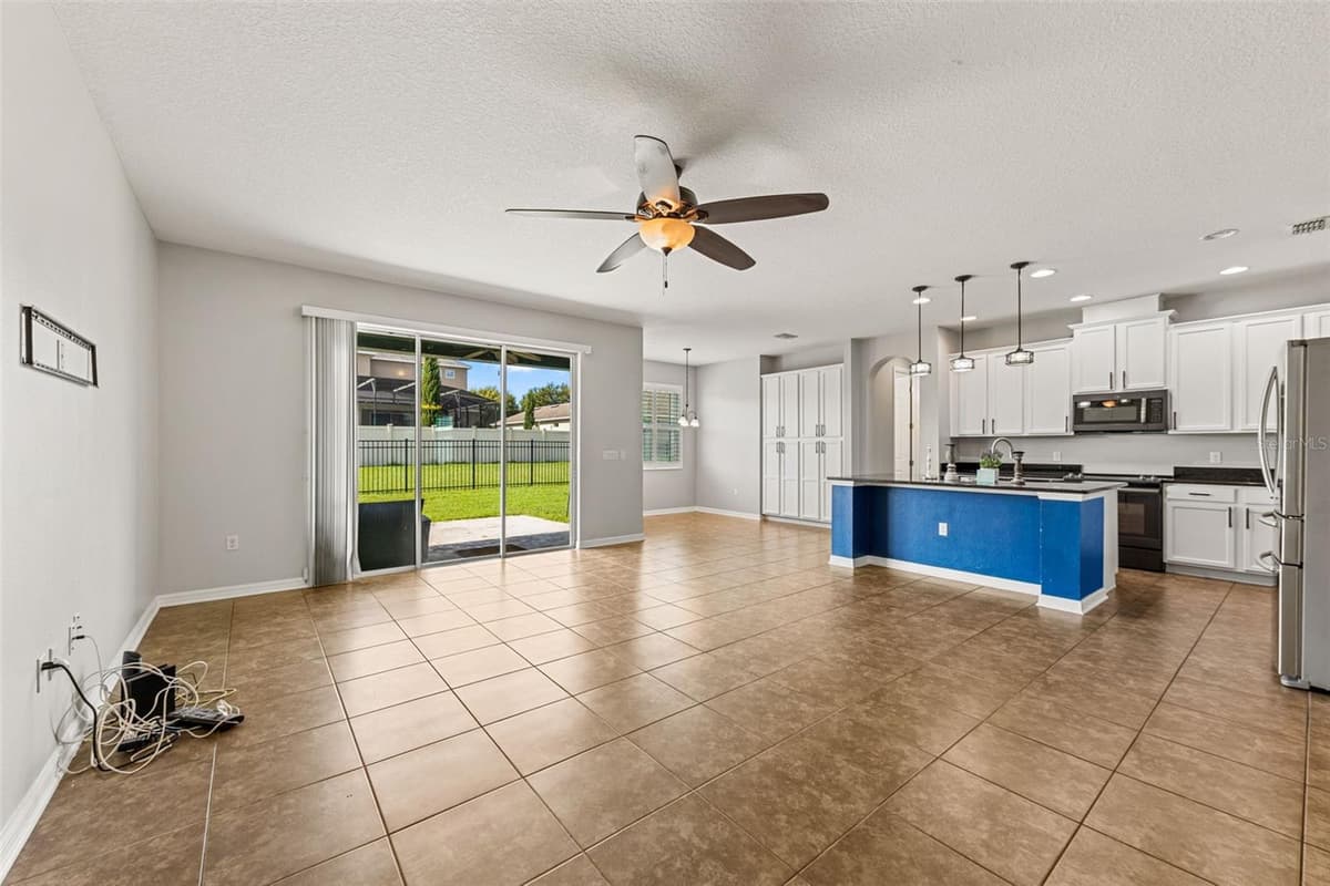 2100 MISTY GLEN DRIVE — photo 19 of 55