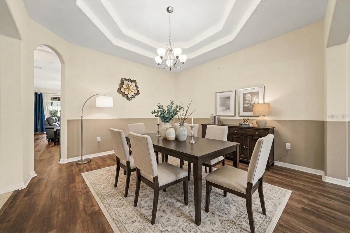 3575 STATHAM DRIVE — photo 10 of 41