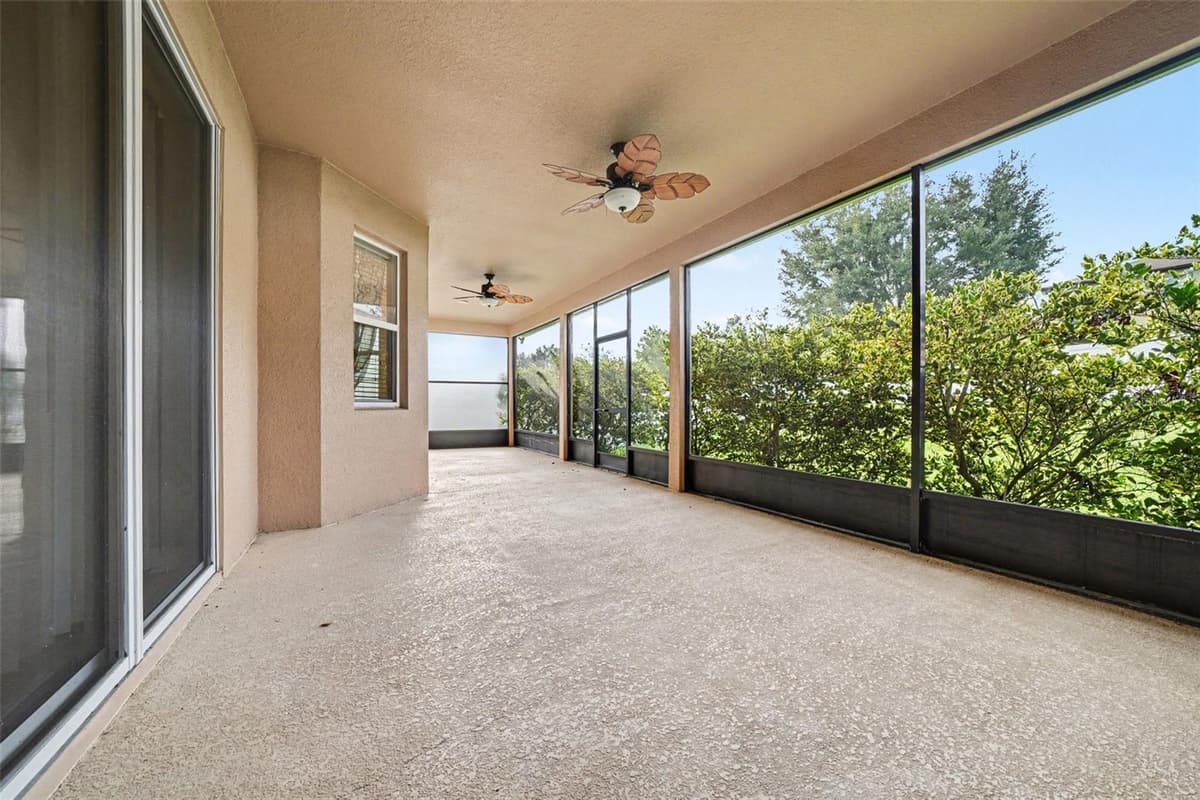 3575 STATHAM DRIVE — photo 36 of 41