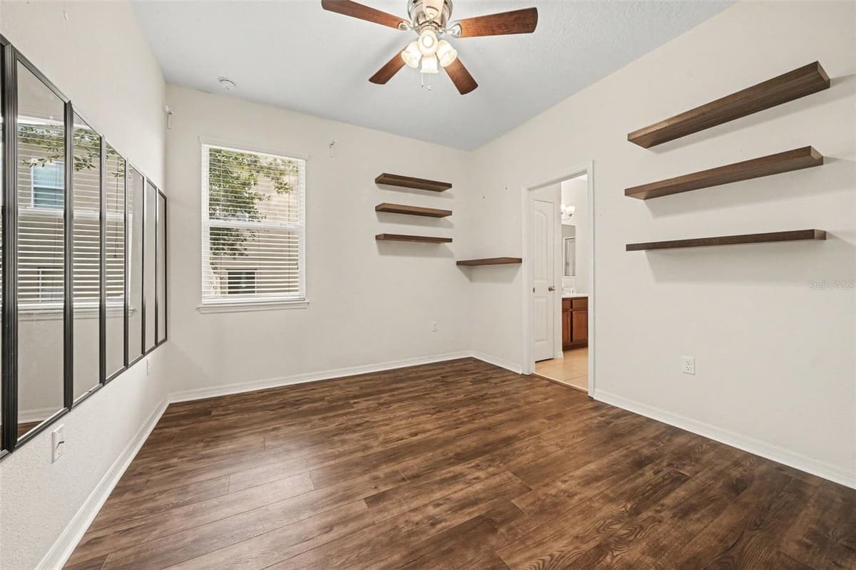 3575 STATHAM DRIVE — photo 34 of 41