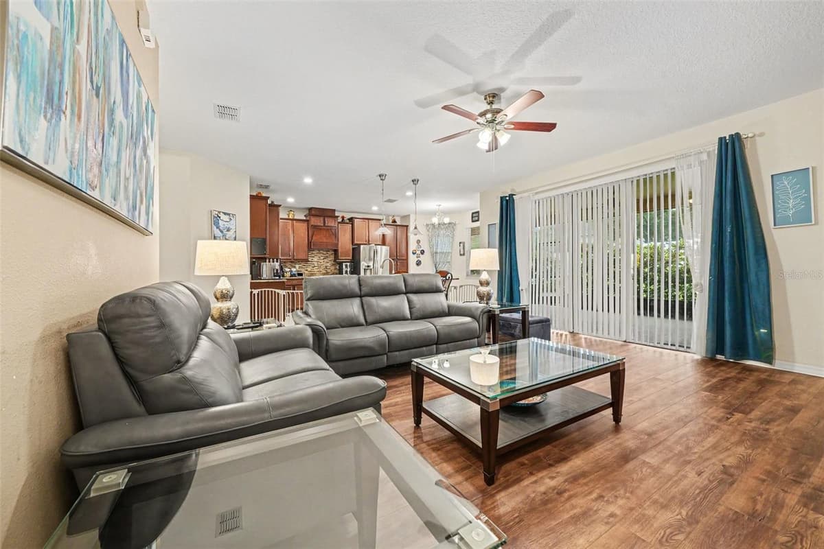3575 STATHAM DRIVE — photo 16 of 41