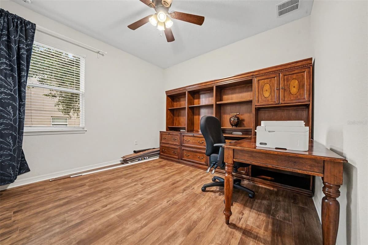 3575 STATHAM DRIVE — photo 23 of 41