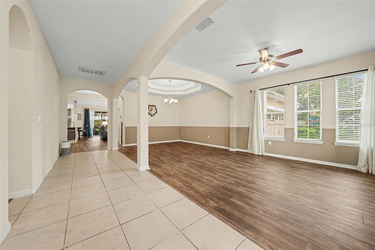 3575 STATHAM DRIVE — photo 8 of 41